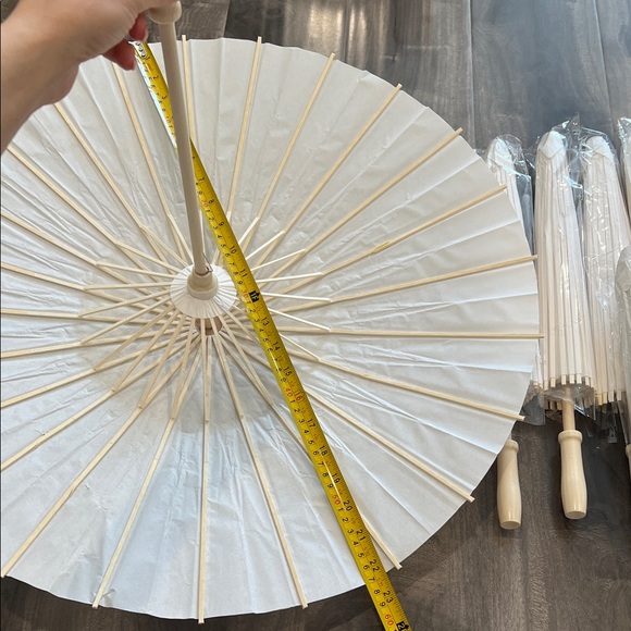 27 white Paper umbrella brand new - Picture 3 of 3